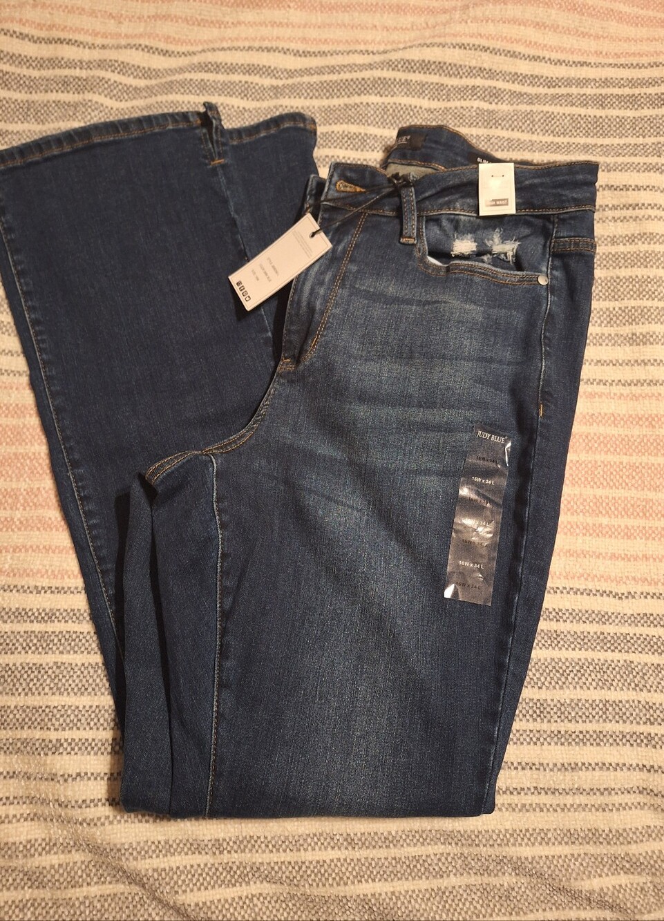 NWT Judy Blue Slim Boot Cut Jeans. 16Wx34Long - Picture 2 of 9